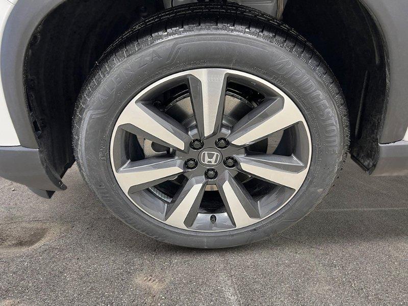 new 2025 Honda Pilot car, priced at $54,985