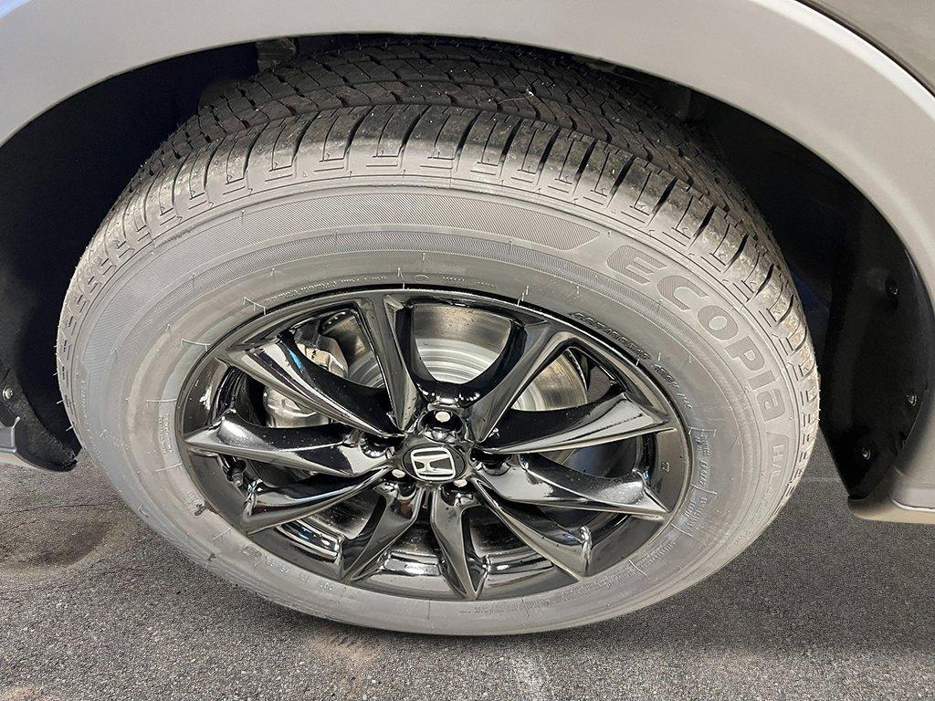 new 2026 Honda CR-V Hybrid car, priced at $41,675