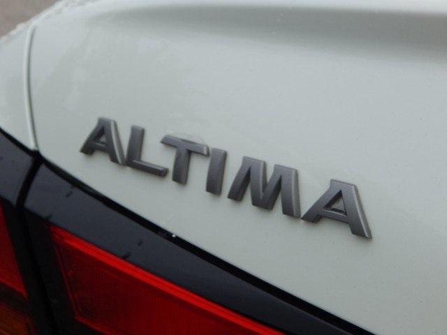 used 2023 Nissan Altima car, priced at $25,998