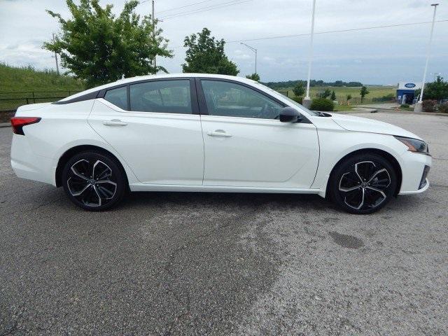 used 2023 Nissan Altima car, priced at $25,998