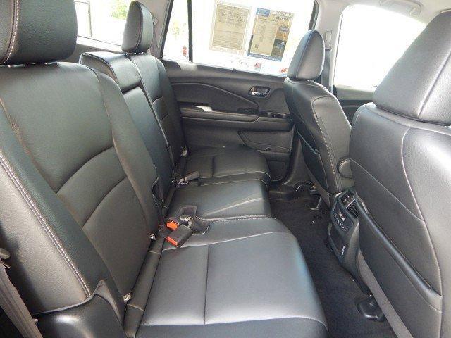 used 2022 Honda Pilot car, priced at $34,195