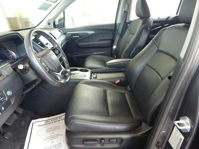 used 2022 Honda Pilot car, priced at $34,195