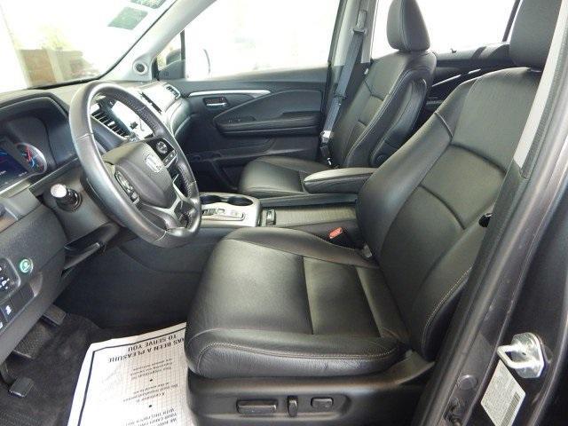 used 2022 Honda Pilot car, priced at $34,195