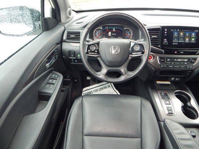 used 2022 Honda Pilot car, priced at $34,571