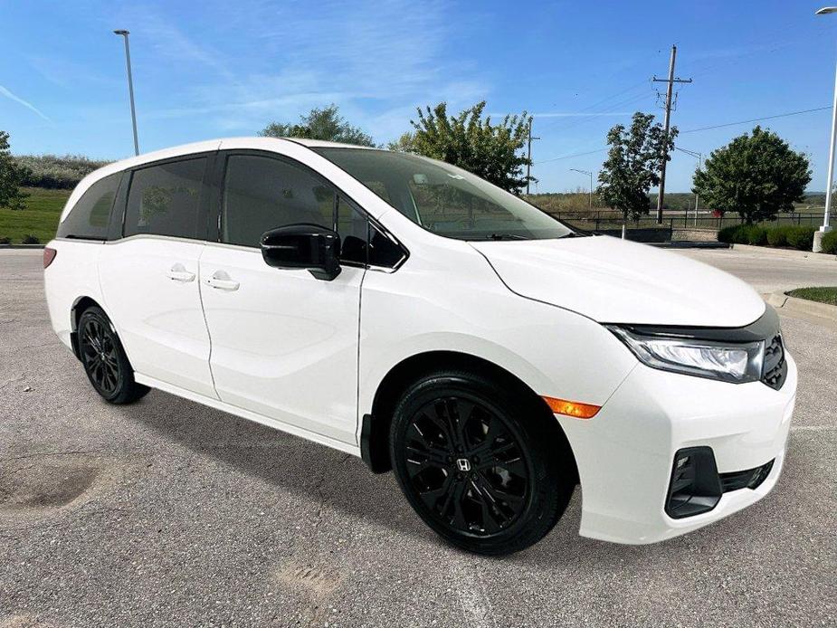 new 2025 Honda Odyssey car, priced at $43,420