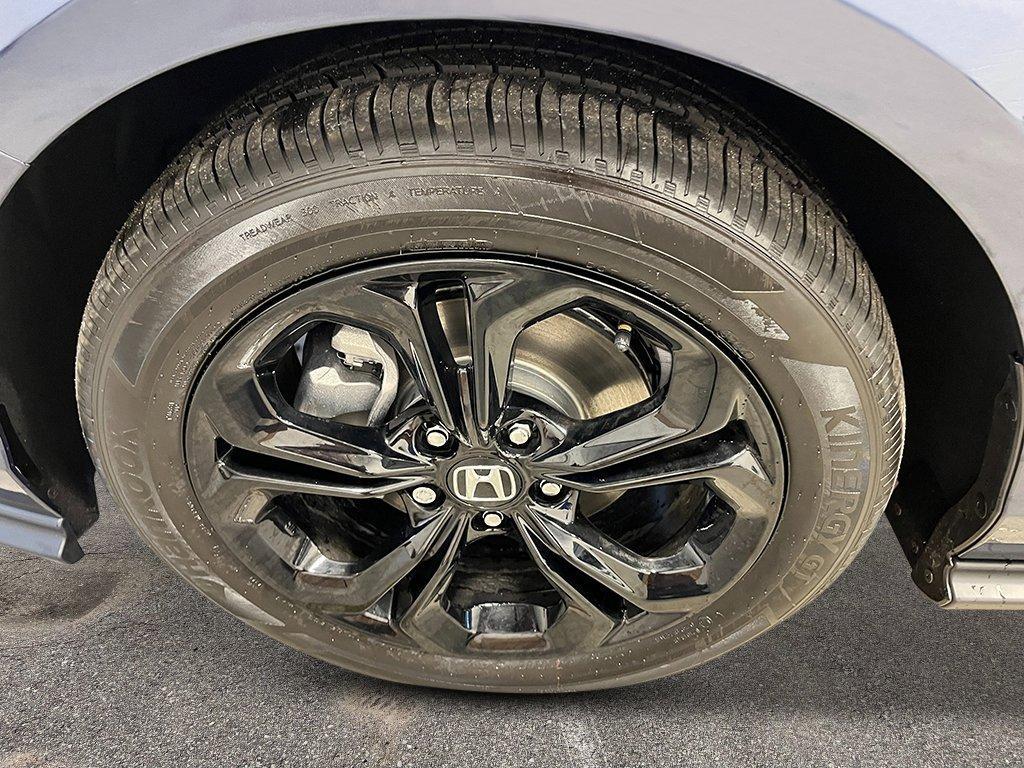 new 2025 Honda Accord car, priced at $29,710