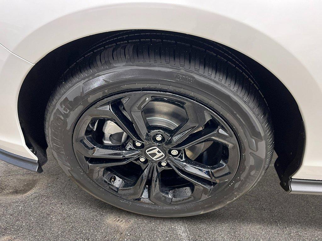 new 2025 Honda Accord car, priced at $30,165