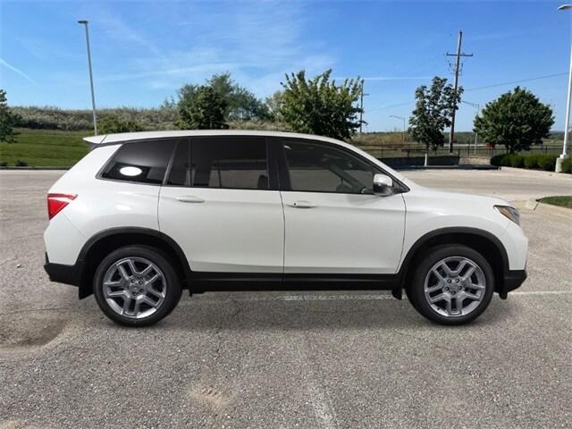 new 2025 Honda Passport car, priced at $43,750