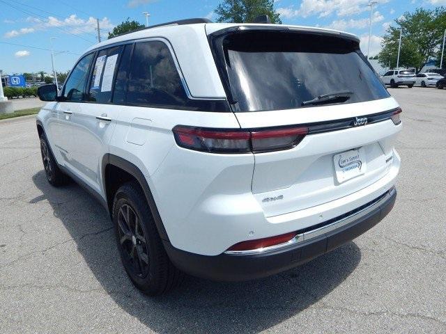 used 2023 Jeep Grand Cherokee car, priced at $31,995