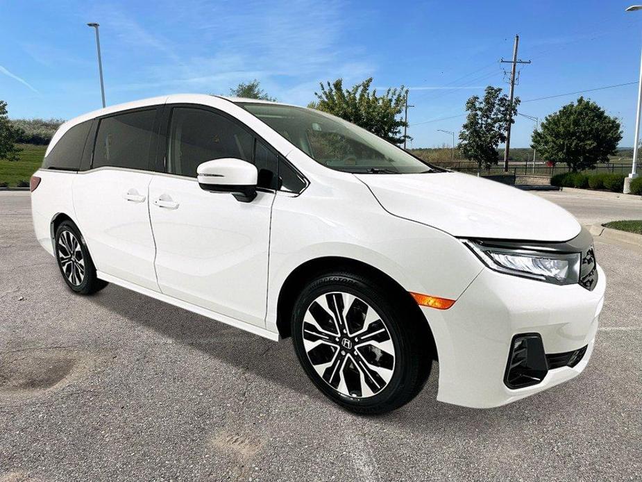 new 2025 Honda Odyssey car, priced at $51,230