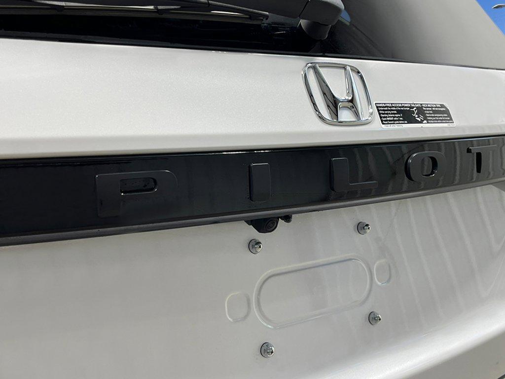 new 2025 Honda Pilot car, priced at $51,505