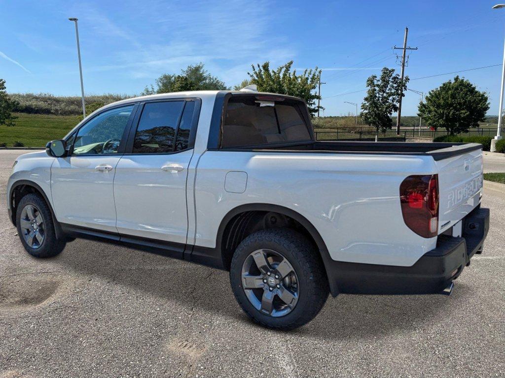 new 2025 Honda Ridgeline car, priced at $45,867
