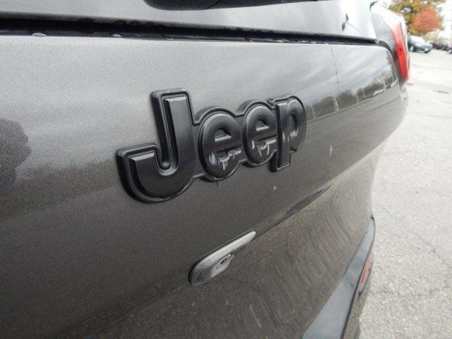 used 2018 Jeep Cherokee car, priced at $13,199