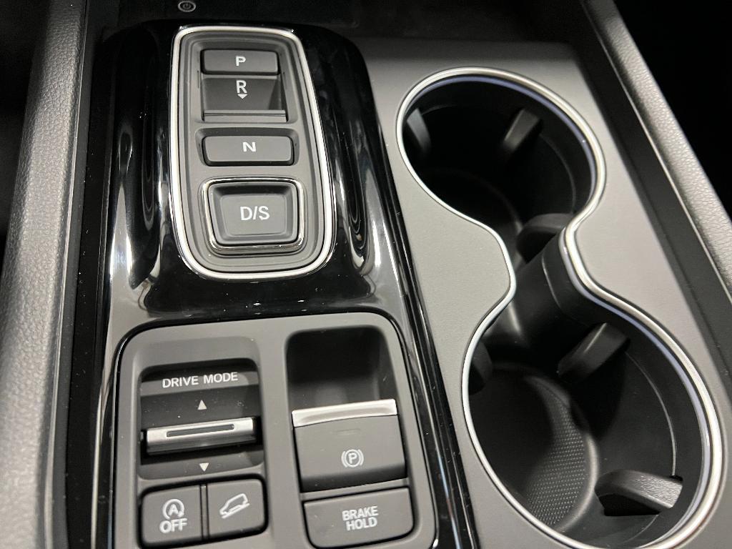 new 2025 Honda Pilot car, priced at $54,530