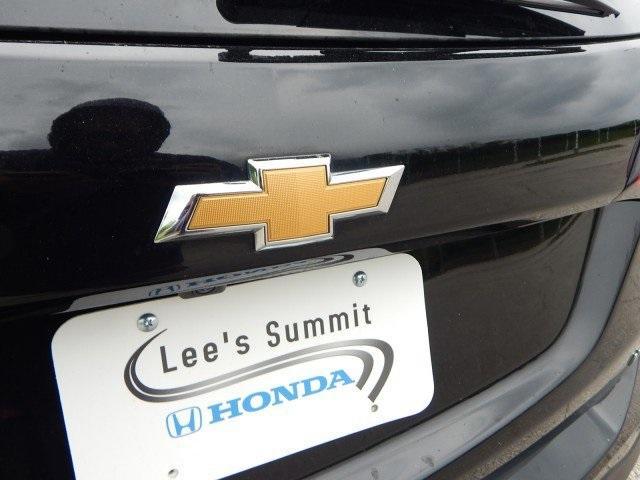 used 2023 Chevrolet Equinox car, priced at $22,998