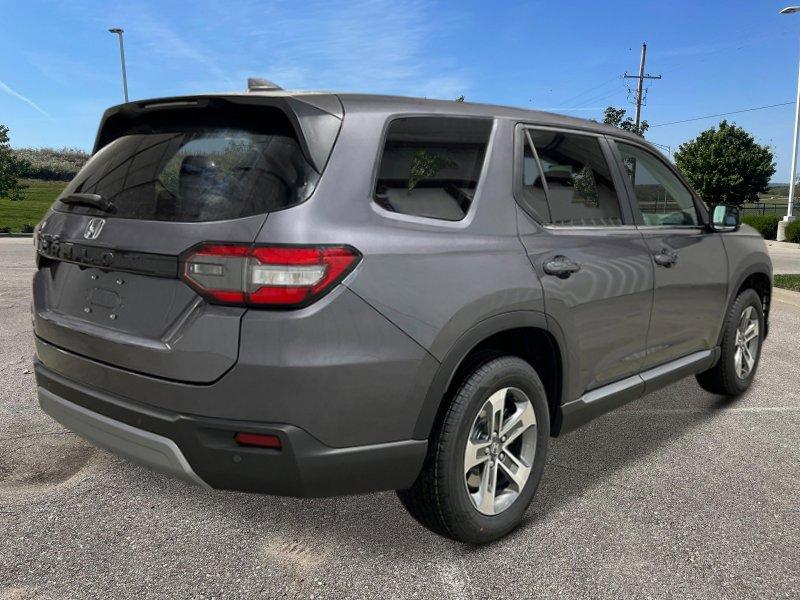 new 2025 Honda Pilot car, priced at $44,995