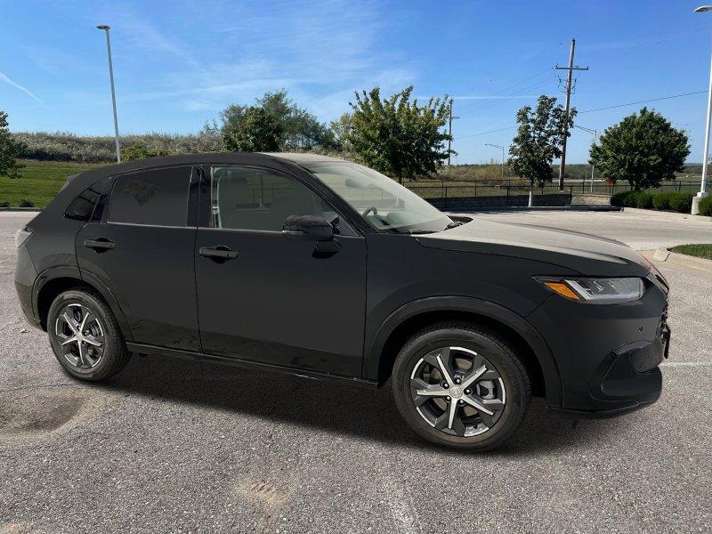 new 2025 Honda HR-V car, priced at $31,350