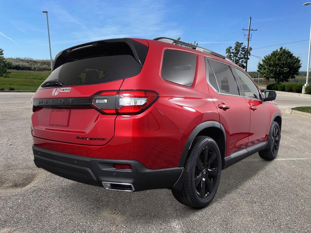 new 2025 Honda Pilot car, priced at $57,215