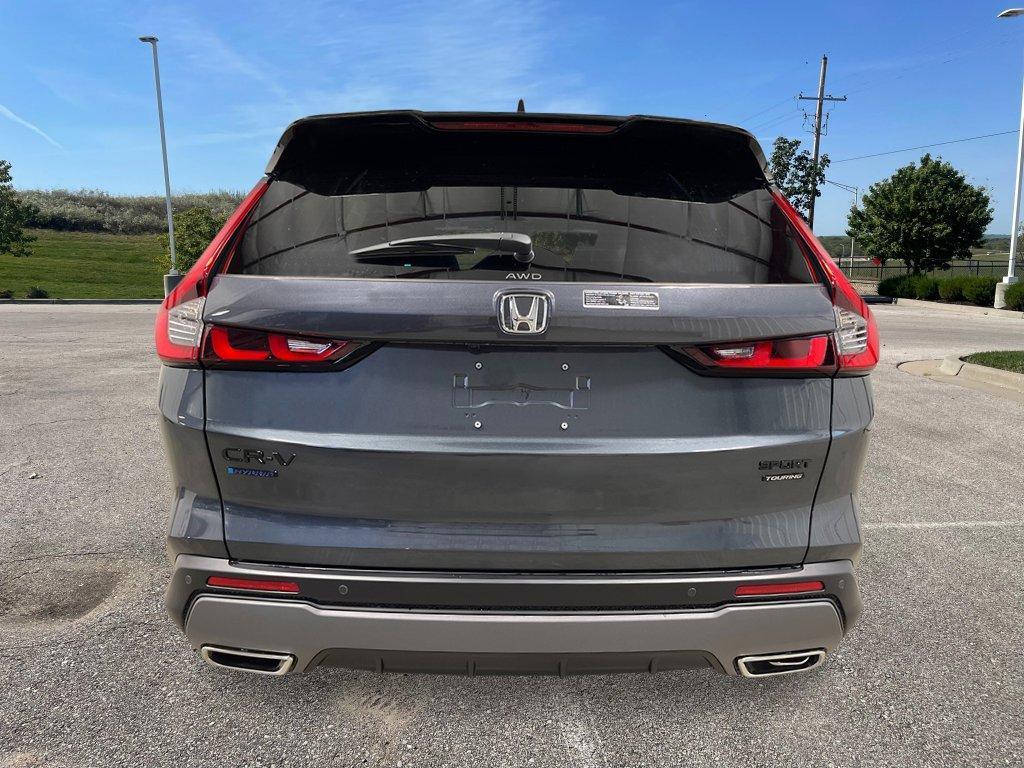 new 2026 Honda CR-V Hybrid car, priced at $43,700