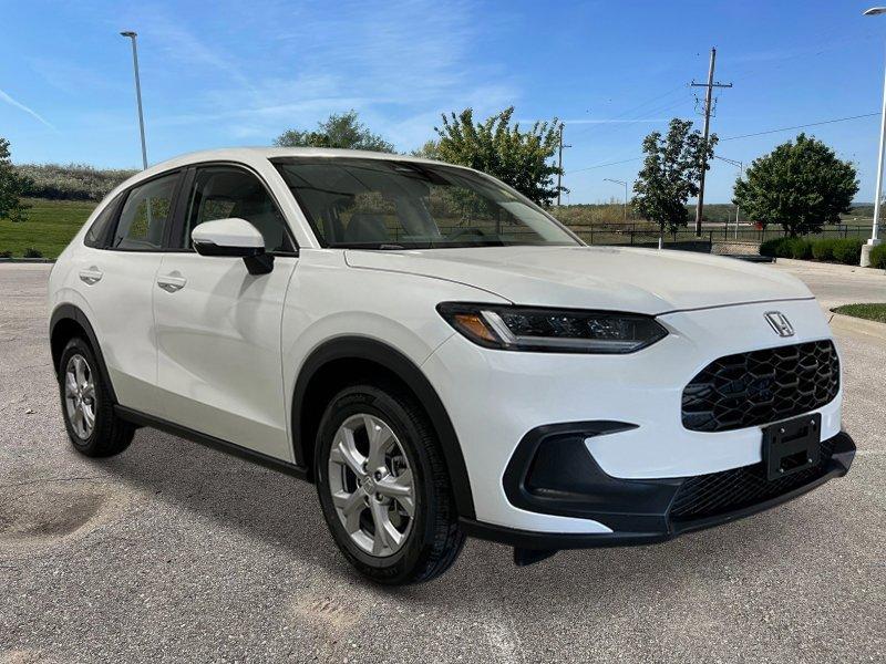 new 2025 Honda HR-V car, priced at $27,600