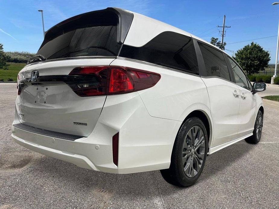 new 2025 Honda Odyssey car, priced at $46,960