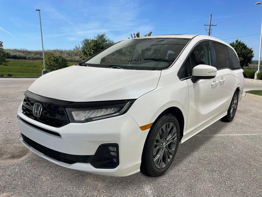 new 2025 Honda Odyssey car, priced at $46,960