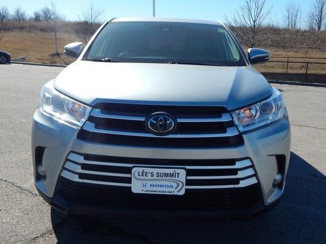 used 2018 Toyota Highlander car, priced at $21,998