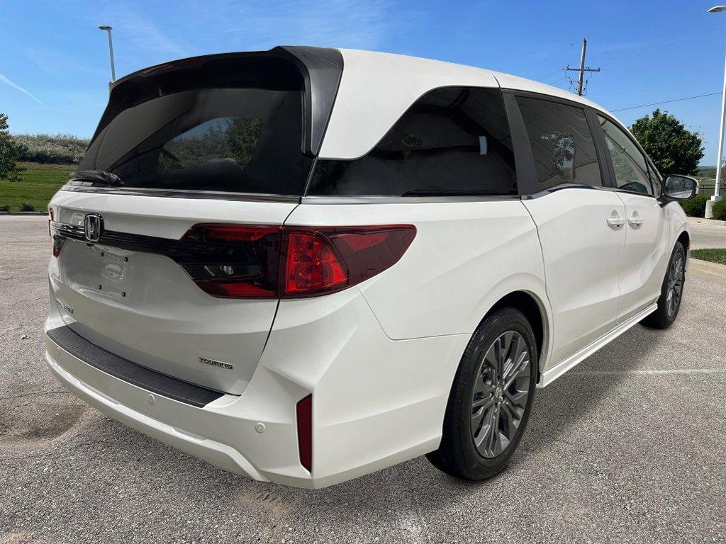 new 2025 Honda Odyssey car, priced at $48,815