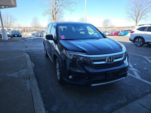 used 2021 Honda Pilot car, priced at $31,000