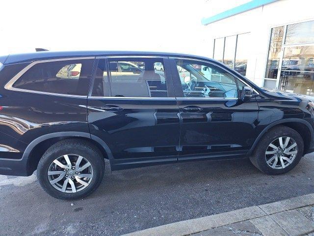 used 2021 Honda Pilot car, priced at $31,000