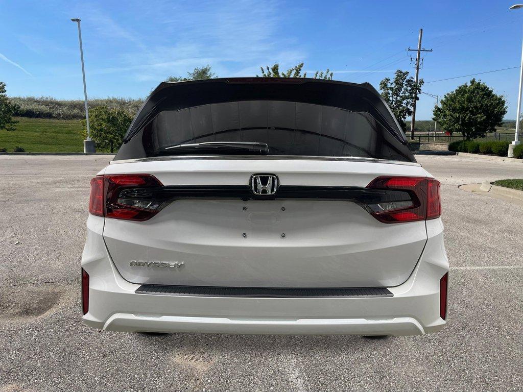 new 2025 Honda Odyssey car, priced at $44,125