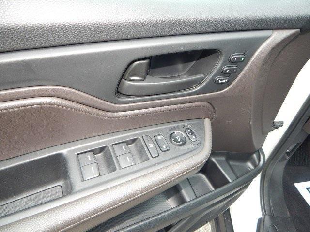 used 2018 Honda Odyssey car, priced at $22,498
