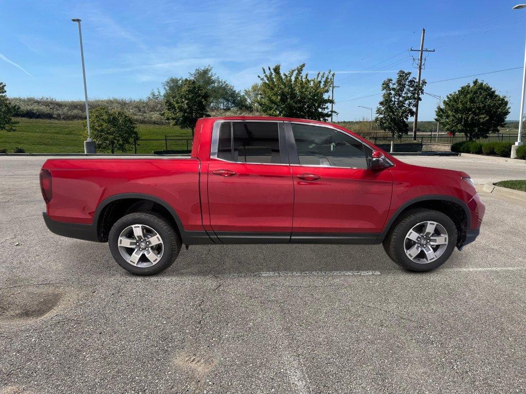 new 2025 Honda Ridgeline car, priced at $42,589