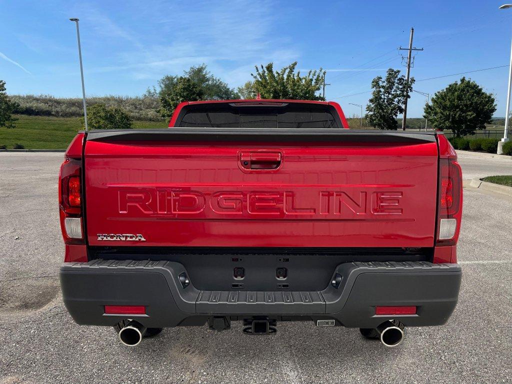 new 2025 Honda Ridgeline car, priced at $42,589