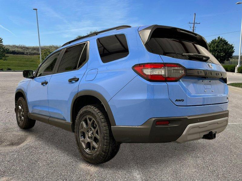 new 2025 Honda Pilot car, priced at $51,305