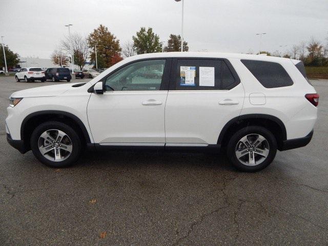 used 2025 Honda Pilot car, priced at $42,931