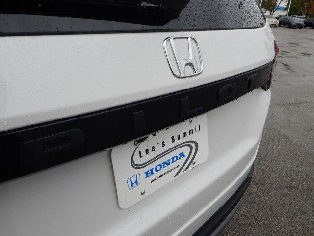 used 2025 Honda Pilot car, priced at $42,931