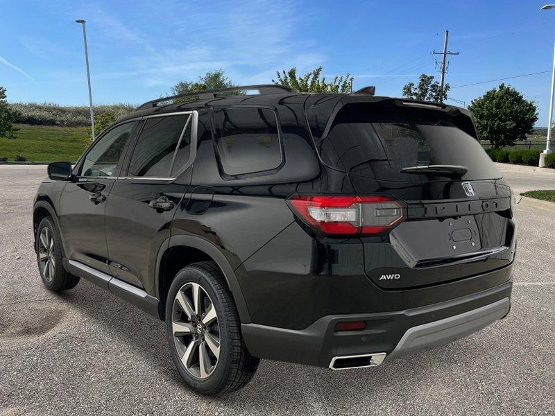 new 2025 Honda Pilot car, priced at $51,475