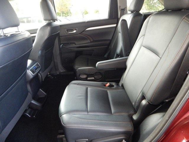 used 2014 Toyota Highlander car, priced at $14,888