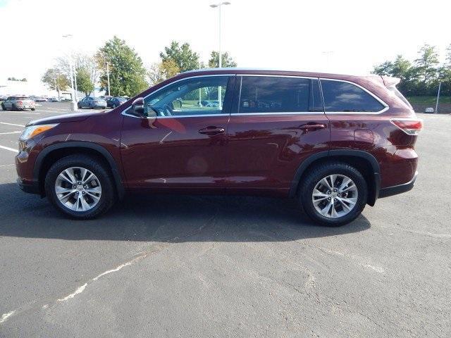 used 2014 Toyota Highlander car, priced at $14,888