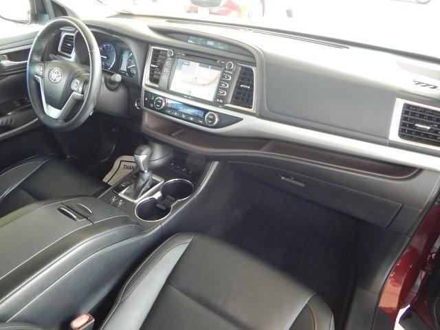 used 2014 Toyota Highlander car, priced at $14,888