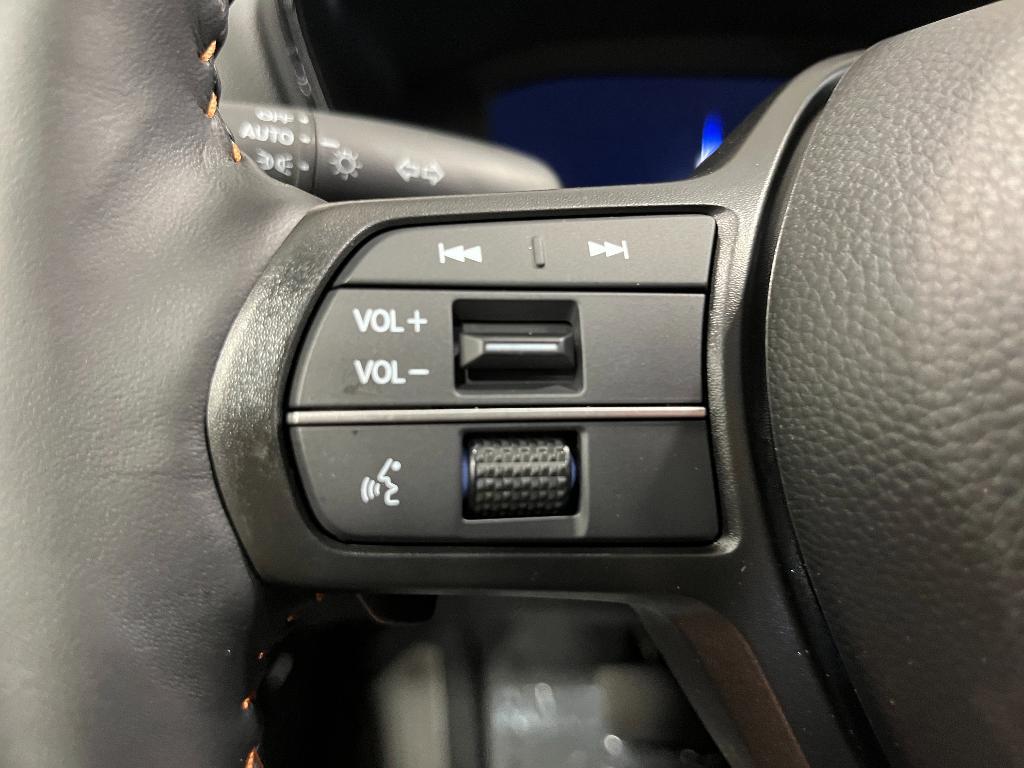 new 2026 Honda CR-V Hybrid car, priced at $38,640