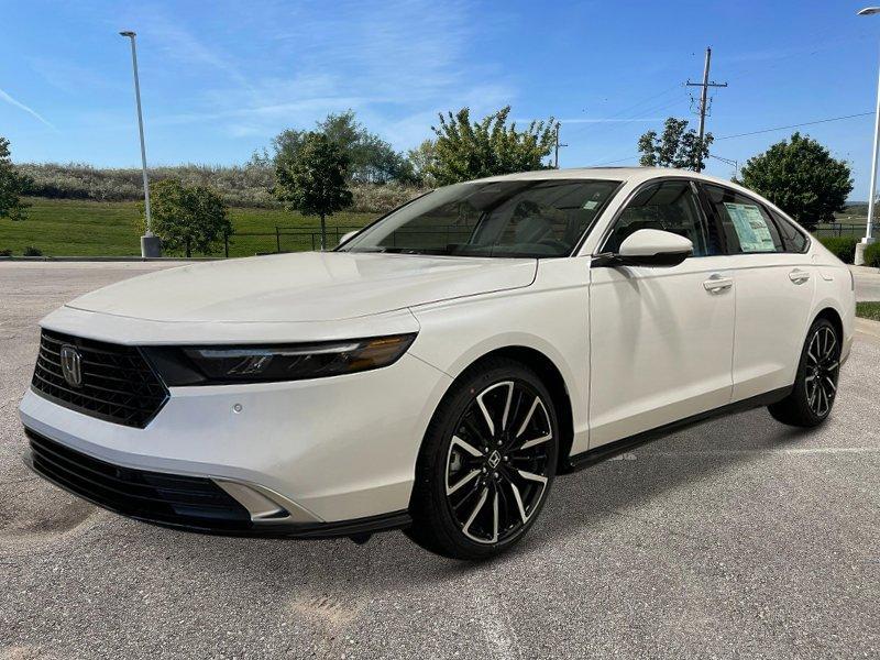 new 2025 Honda Accord Hybrid car, priced at $40,905