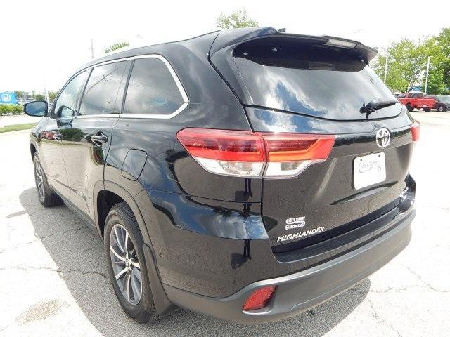 used 2018 Toyota Highlander car, priced at $24,995