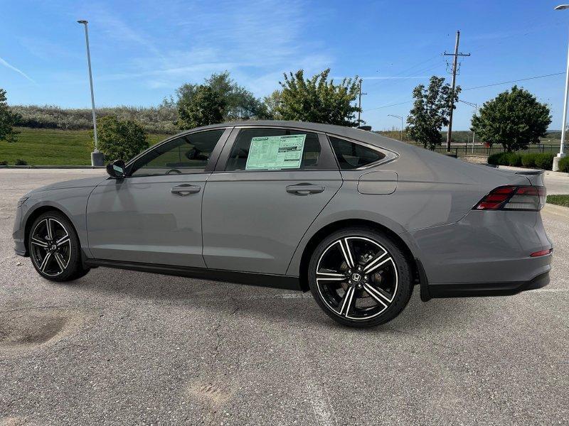 new 2025 Honda Accord Hybrid car, priced at $34,203