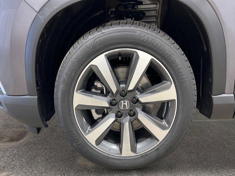 new 2025 Honda Pilot car, priced at $54,530