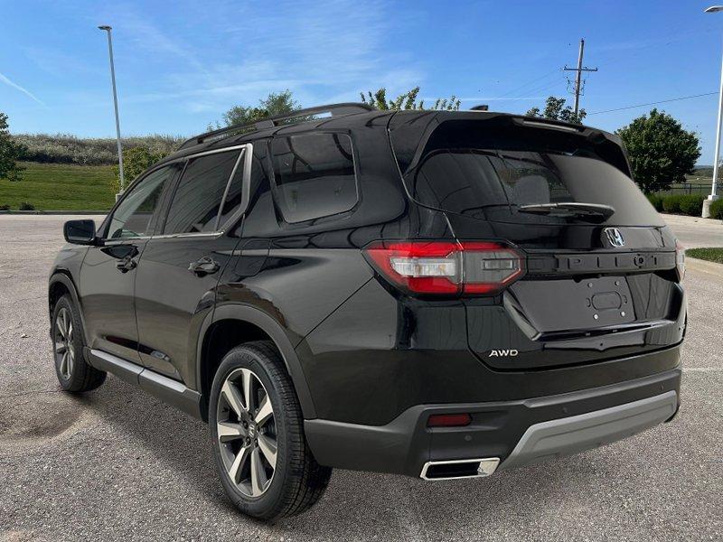 new 2025 Honda Pilot car, priced at $54,530