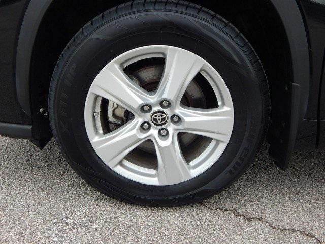 used 2021 Toyota Highlander car, priced at $30,436