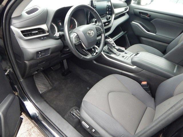 used 2021 Toyota Highlander car, priced at $30,436