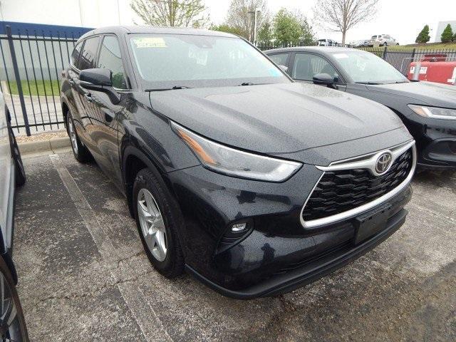 used 2021 Toyota Highlander car, priced at $30,436